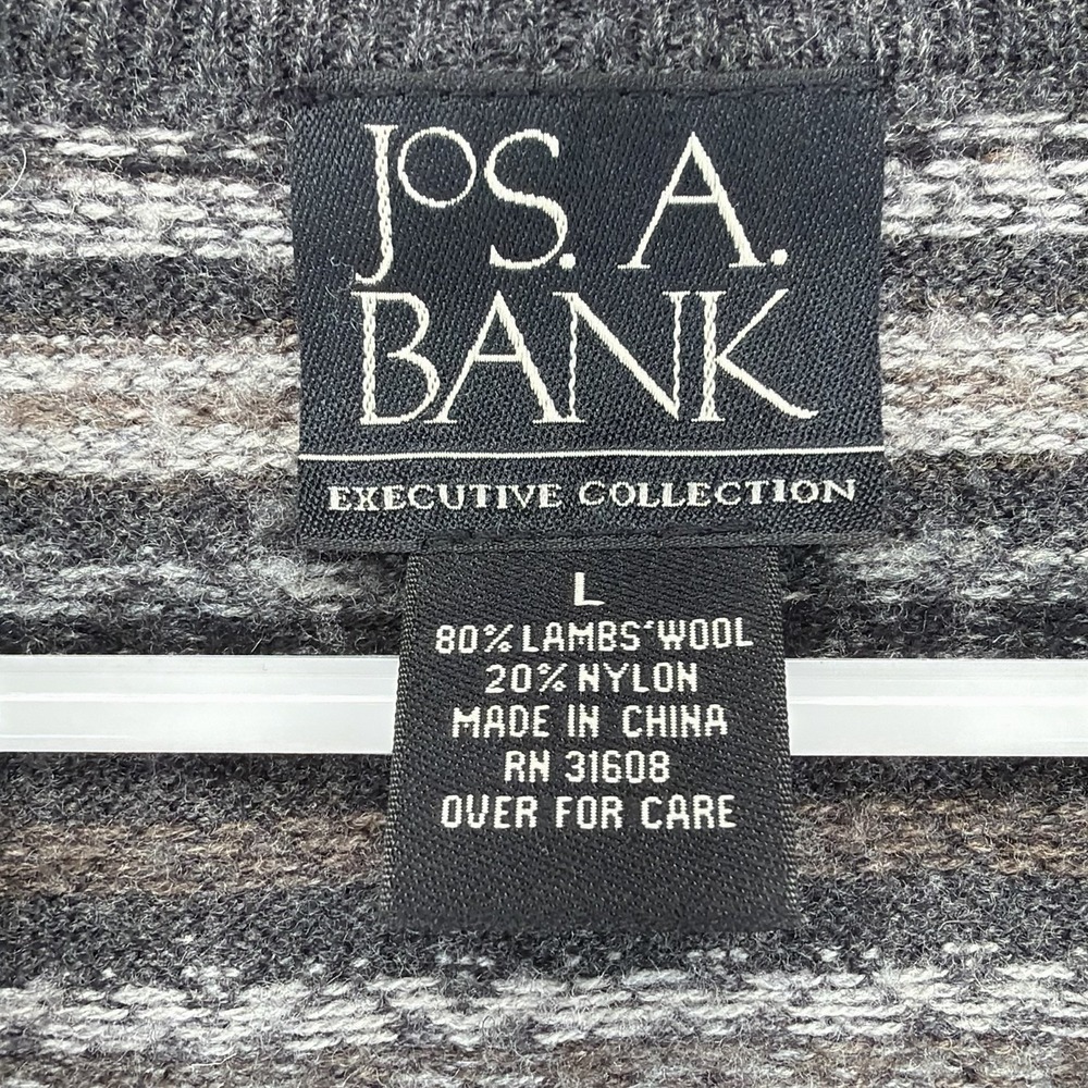 Jos A Bank Sweater Mens Large Gray Geometric Lambs Wool Blend Pullover V-Neck - Picture 11 of 15